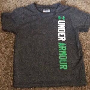 2t Under Armor tee shirt